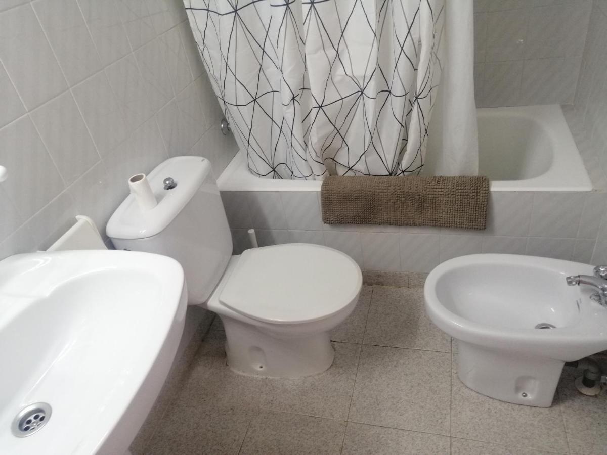 Luminoso, Centrico Y Silencioso Apartamento Jaca Bagian luar foto