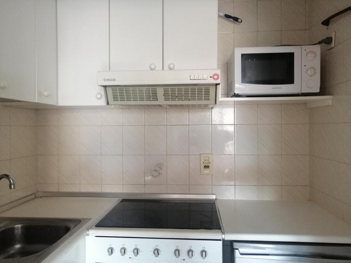 Luminoso, Centrico Y Silencioso Apartamento Jaca Bagian luar foto