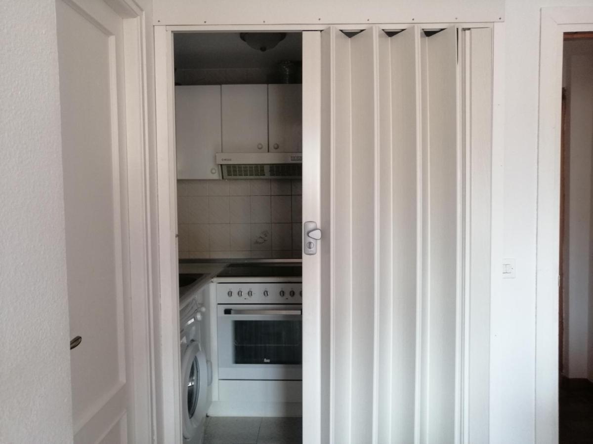 Luminoso, Centrico Y Silencioso Apartamento Jaca Bagian luar foto