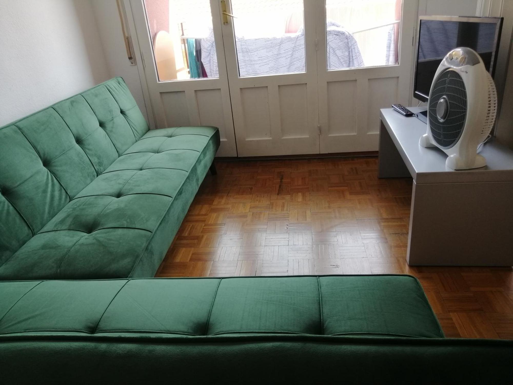 Luminoso, Centrico Y Silencioso Apartamento Jaca Ruang foto